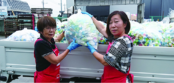 昨年度は650㌔のキャップを回収
