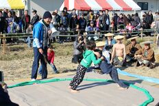 俵飛ばしや相撲大会、花火も　８日、ど田舎にしかた祭り