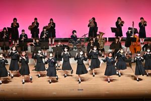 共学化前 最後の定期演奏会 足利女子高 コロナ禍で2年ぶり 地域の話題 県内主要 下野新聞 Soon ニュース 下野新聞 Soon スーン 共学化前 最後の定期演奏会 足利女子高 コロナ禍で2年ぶり 地域の話題 県内主要 下野新聞 Soon ニュース 下野新聞 Soon スーン