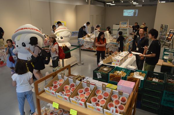 アウトレットに臨時出店 佐野市が初のアンテナショップ 地域の話題 県内主要 下野新聞 Soon ニュース 下野新聞 Soon スーン アウトレットに臨時出店 佐野市が初のアンテナショップ 地域の話題 県内主要 下野新聞 Soon ニュース 下野新聞 Soon スーン
