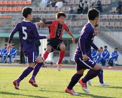 矢板中央 ３年連続３回戦進出 大手前高松に２ １ 全国高校サッカー スポーツ 県内主要 下野新聞 Soon ニュース 下野新聞 Soon スーン