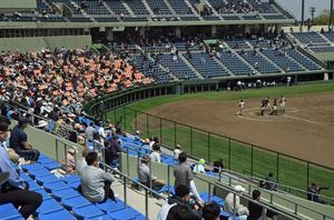 有観客で開幕 早朝に行列も ２年ぶりのスタンド1568人 春の栃木県高校野球 社会 スポーツ 県内主要 下野新聞 Soon ニュース 栃木高校野球 下野新聞 Soon スーン