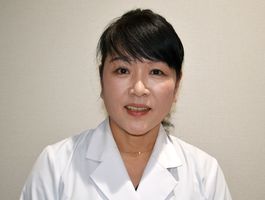 特産ハトムギをチョコに 新小山市民病院 篠原さんが開発 実証実験 健康効果裏付け 地域の話題 県内主要 下野新聞 Soon ニュース 下野新聞 Soon スーン