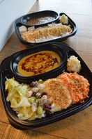 見た目もおしゃれで気分が上がるプロのカレー。自ら腕を振るう際の参考にしたい
