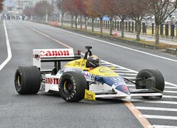 Ｆ１カー、栃木県内初の公道走行　芳賀の町民祭で