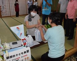 子ども食堂がオープン 鹿沼 東部台コミセンに 地域の話題 県内主要 下野新聞 Soon ニュース 下野新聞 Soon スーン