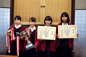 １位 宇都宮東 ２位宇都宮 全国大会へ 高校生英語ディベート栃木県予選 社会 下野新聞 Soon ニュース 下野新聞 Soon スーン
