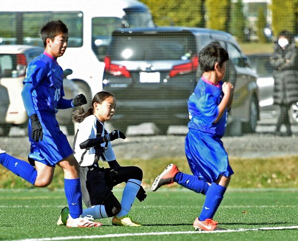 下野杯中学サッカー開幕 ｆｃスポルト大勝で３回戦へ スポーツ 県内主要 下野新聞 Soon ニュース 下野新聞 Soon スーン