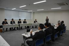 過労死ライン超は10％台　目標「ゼロ」達成遠く　公立学校…