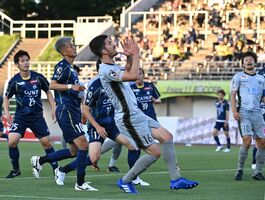 再三の好機 ゴール遠く 栃木ｓｃ 群馬と０ ０ スポーツ 県内主要 下野新聞 Soon ニュース 栃木sc J1への道 下野新聞 Soon スーン