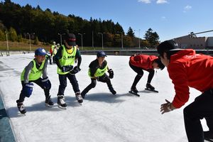 スケート教室開始 日光スケーターズクラブ 地域の話題 県内主要 下野新聞 Soon ニュース 下野新聞 Soon スーン