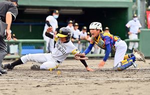 姿川第一 中盤突き放す 宇都宮ドリーム あと一歩 学童野球 県メモリアル決勝 県内主要 スポーツ 下野新聞 Soon ニュース 県学童軟式野球特集 下野新聞 Soon スーン