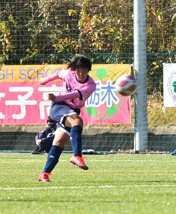 文星女 反撃届かず 全国懸け敗者復活戦へ 女子サッカー関東高校選手権準々決勝 スポーツ 下野新聞 Soon ニュース 下野新聞 Soon スーン
