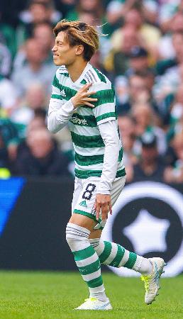 古橋亨梧 序盤に負傷交代 セルティックは開幕6連勝 全国のニュース 下野新聞 Soon スーン 古橋亨梧 序盤に負傷交代 セルティックは開幕6連勝 全国のニュース 下野新聞 Soon スーン