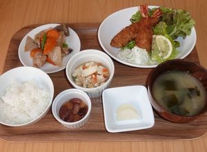 ｋｉｔｃｈｅｎ ｈｉｎａｔａ 宇都宮 品数豊富 日替わりランチ とちぎフードコート とちぎフードコート特集 下野新聞 Soon スーン