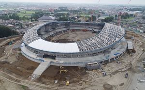 栃木県の新スタジアム 屋根骨格が完成 宇都宮 動画 地域の話題 動画 政治行政 県内主要 下野新聞 Soon ニュース 新スタジアム完成への道 下野新聞 Soon スーン