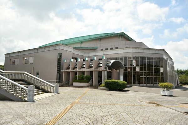 小山の県立温水プール館が休館 改修工事で22年６月まで 県内主要 地域の話題 スポーツ 下野新聞 Soon ニュース 下野新聞 Soon スーン