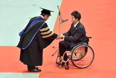 車いすバスケ高松さんが日体大入学 新入生を代表して宣誓