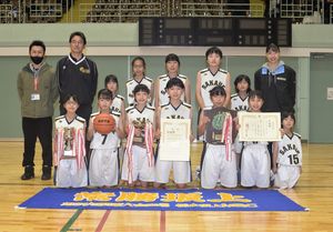 清原ロケッツ 初の頂点 雀宮 猛攻で女子制覇 ミニバスケット栃木県大会 スポーツ 下野新聞 Soon ニュース 下野新聞 Soon スーン
